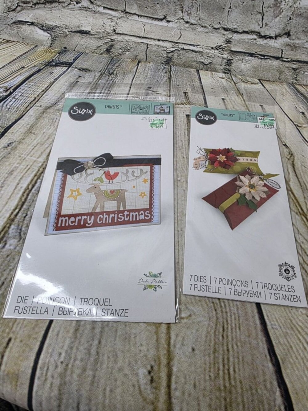 Merry Christmas with Reindeer 2 Sizzix Thinlits Thin Metal Die Set 660732 66060